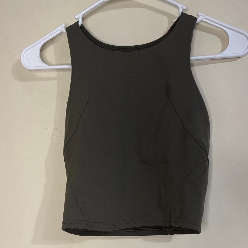Lululemon tank with built in bra